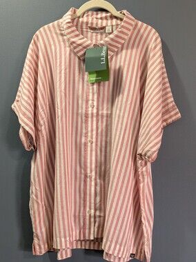 NEW L.L. Bean Women’s Pink and White Stripe Button-Up Short Sleeve Shirt 2x *R25